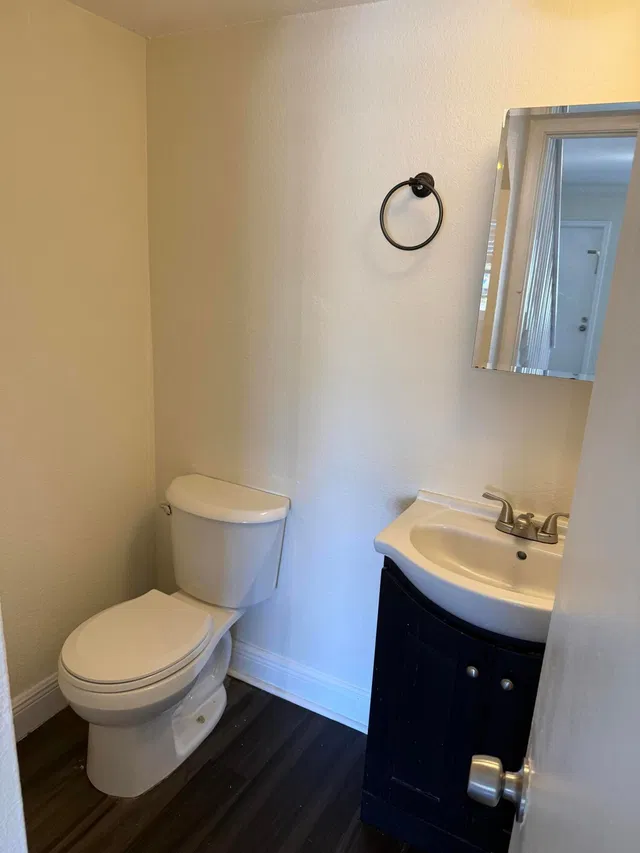 Unit 222 photo 19