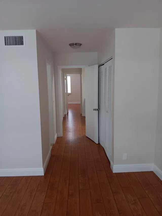 Unit 222 photo 22