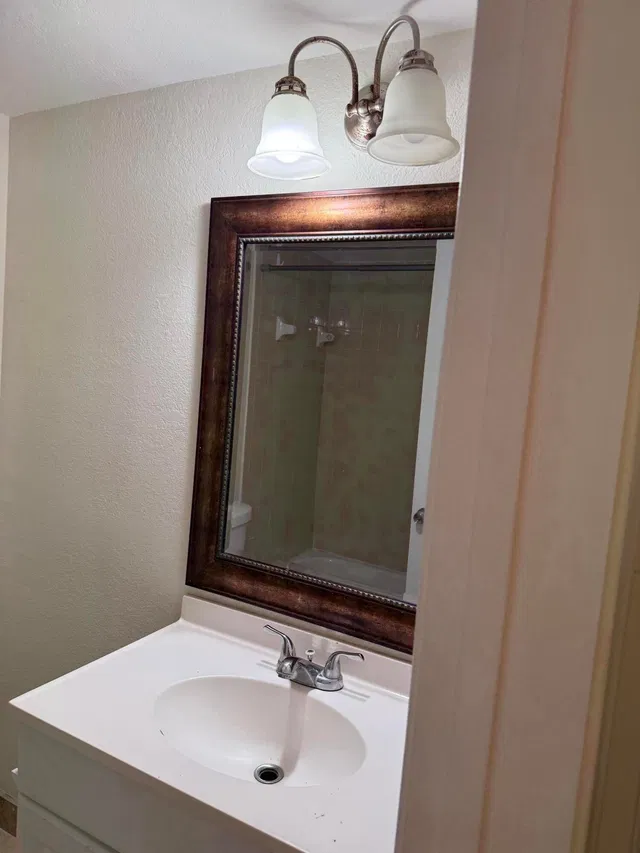 Unit 222 photo 24