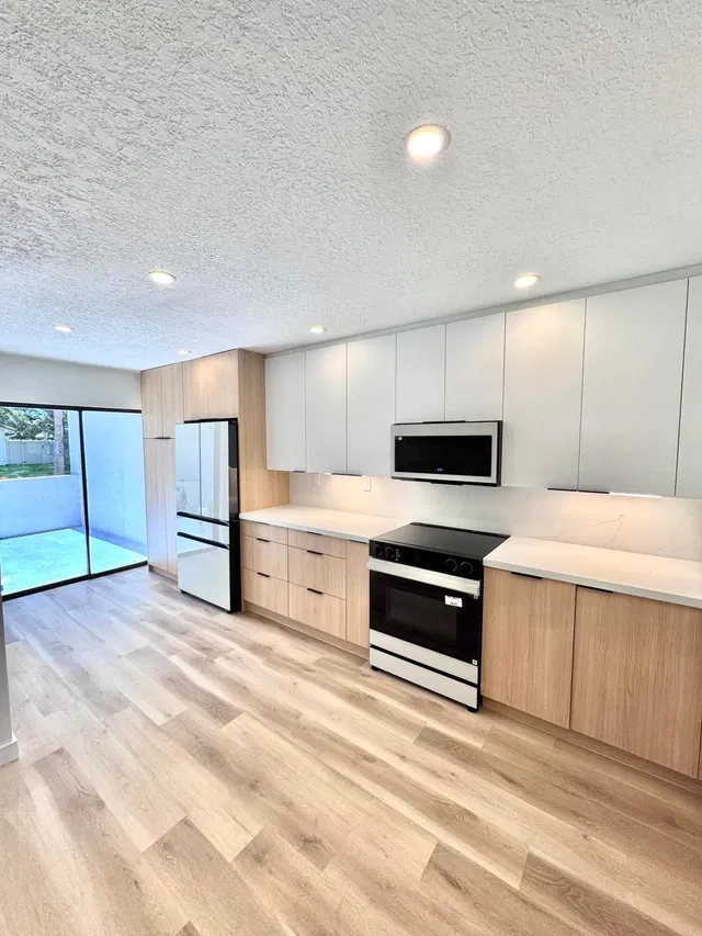 Residence photo 4