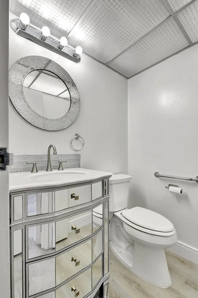  Residence photo 16
