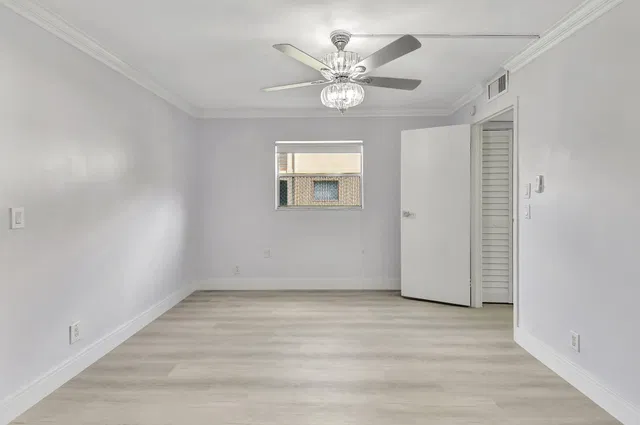  Residence photo 19