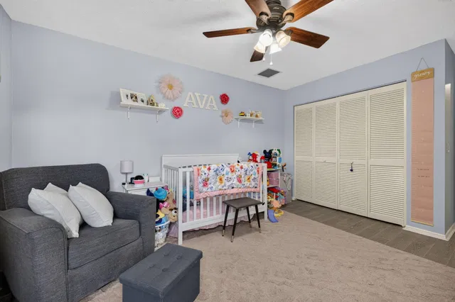 Residence photo 30