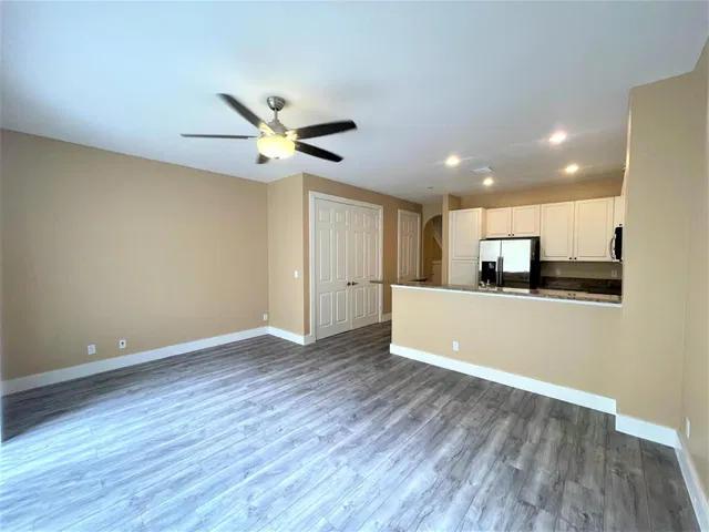 Residence photo 13