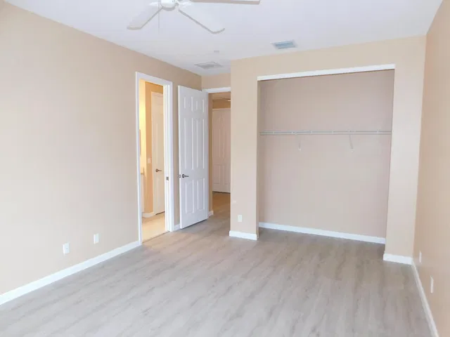  Residence photo 25