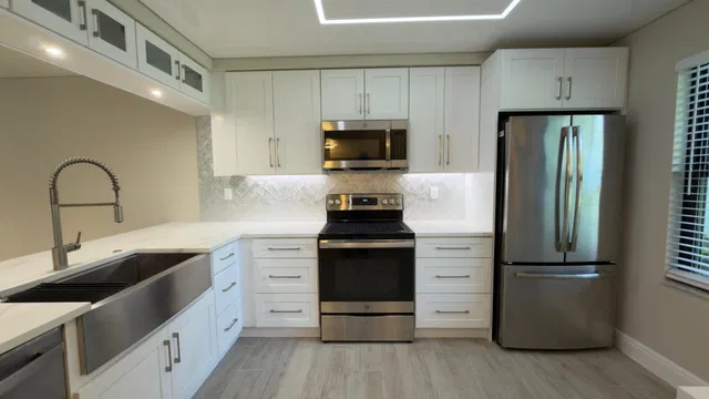  Unit C photo 5