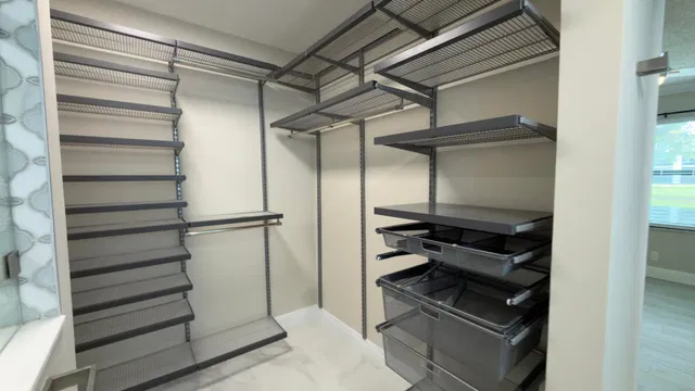  Unit C photo 27