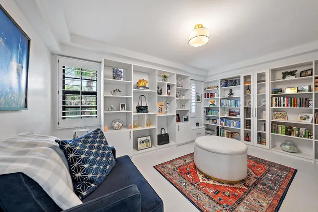 Residence photo 22