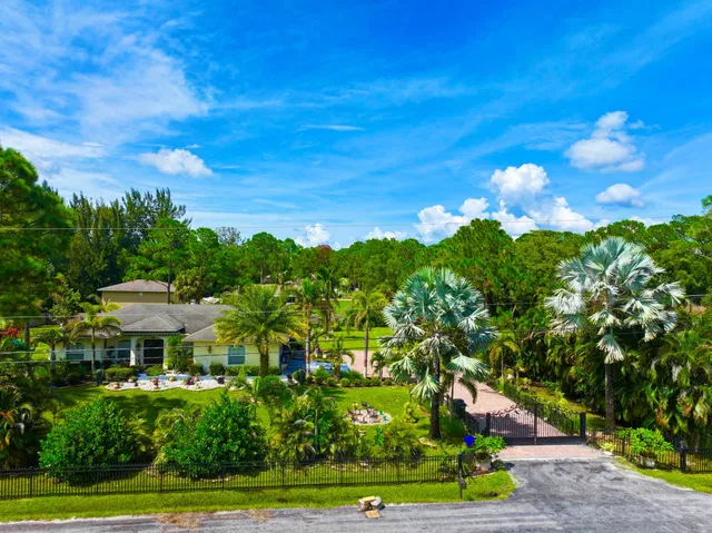 Residence photo 27