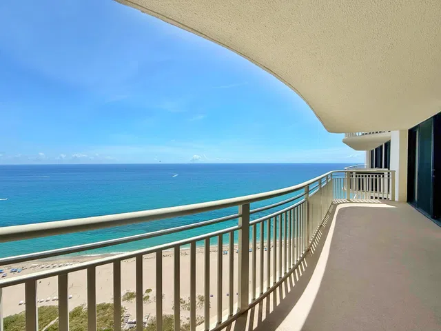 Tiara Singer Island Unit 35-E photo 2