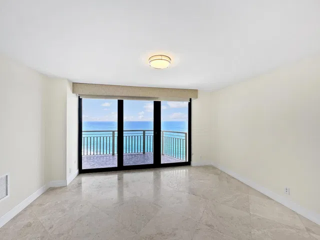 Tiara Singer Island Unit 35-E photo 12
