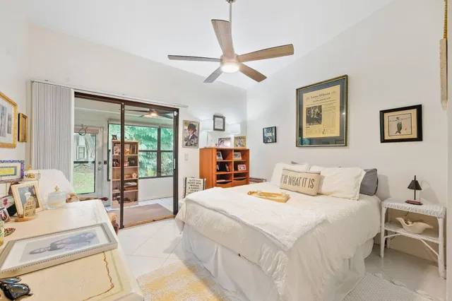Residence photo 18