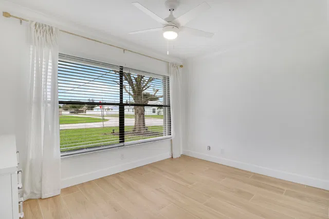 Residence photo 26