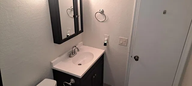  Unit D307 photo 18
