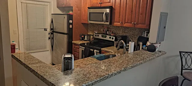  Unit D307 photo 23