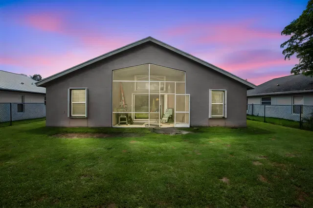 Residence photo 4
