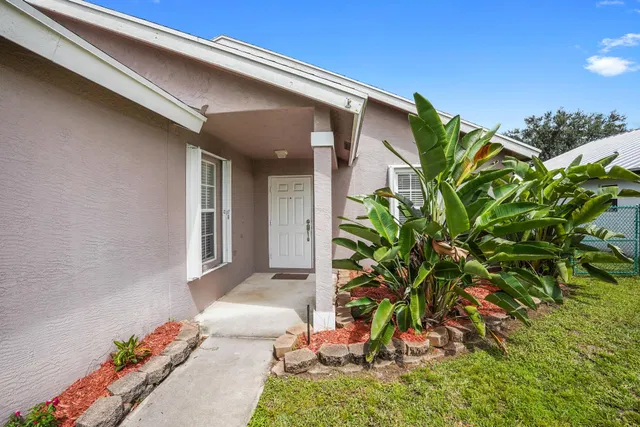 Residence photo 28