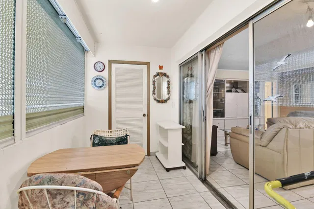 Unit 204 photo 17