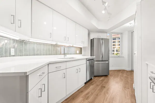500 S Ocean Boca Unit 603 photo 11