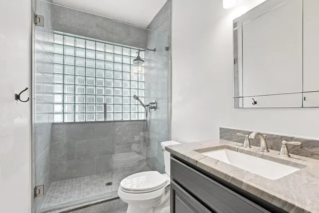  Residence photo 16