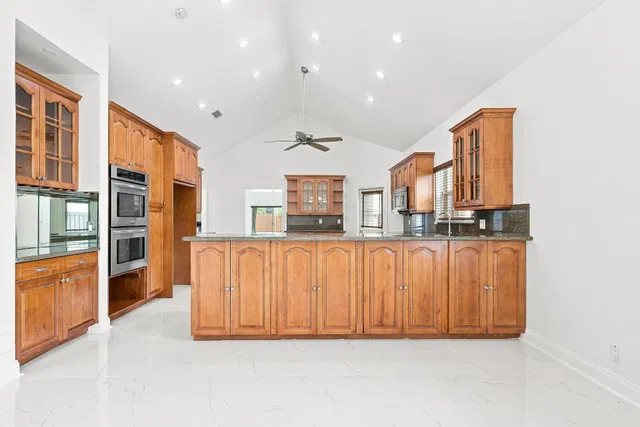  Residence photo 19
