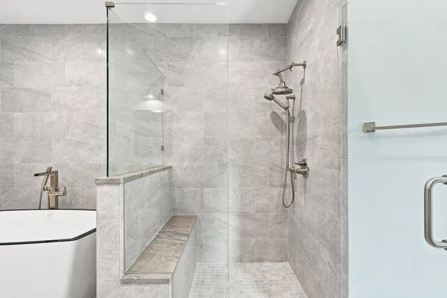  Residence photo 26