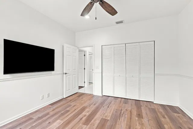  Residence photo 32