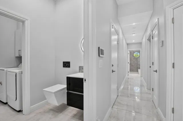 Residence photo 24