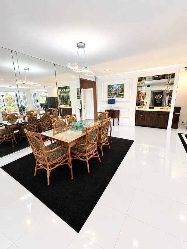 Admirals Cove Unit 101 photo 4