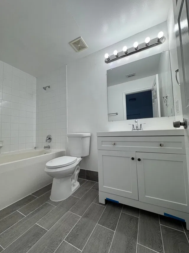 Residence photo 6