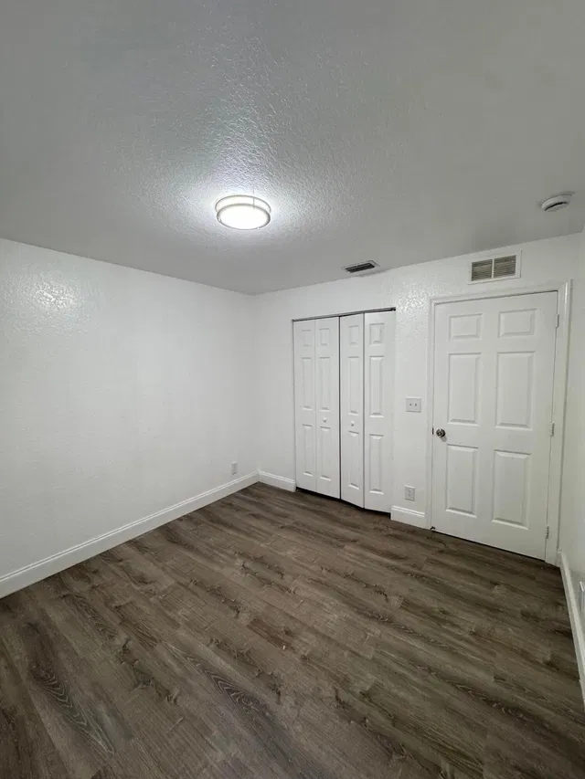 Residence photo 9