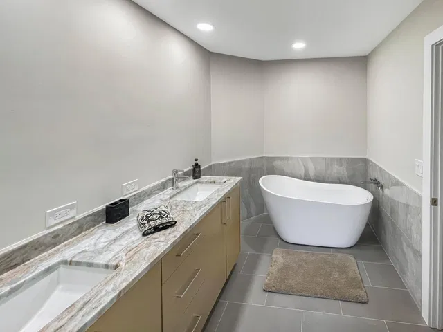 Monarch Country Club Residence photo 16