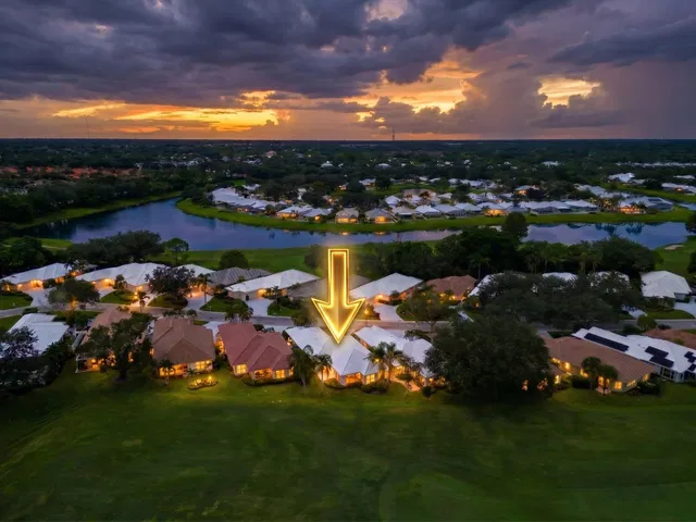 Monarch Country Club Residence photo 30