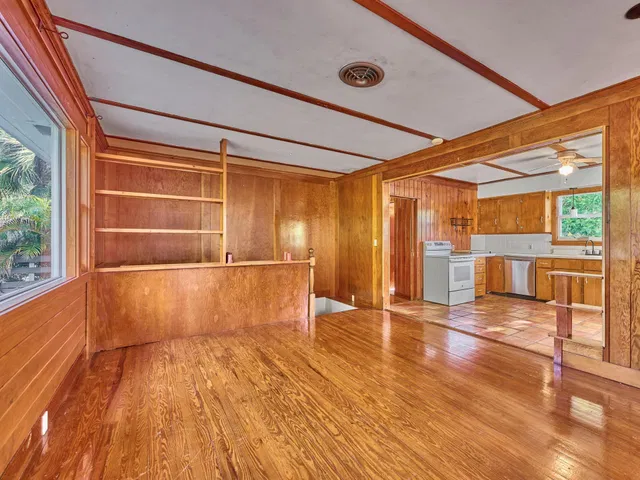  Residence photo 20