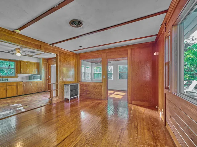  Residence photo 23