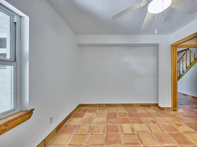  Residence photo 63