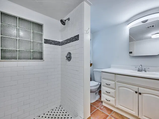  Residence photo 65