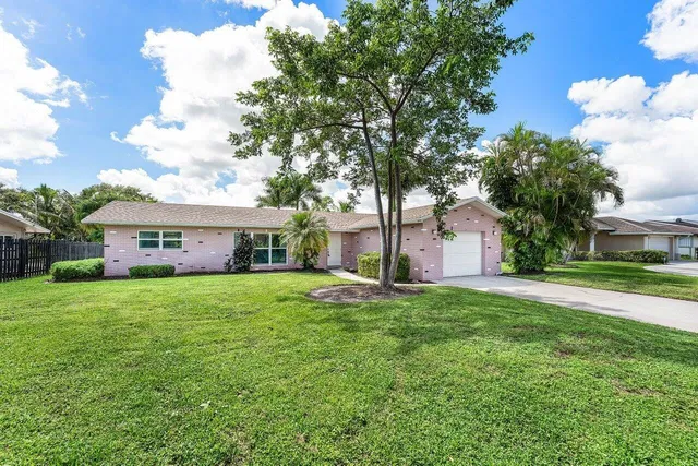 Residence photo 2