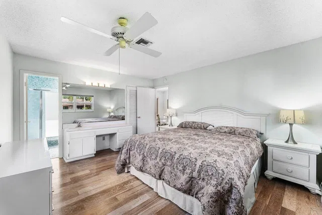 Residence photo 17