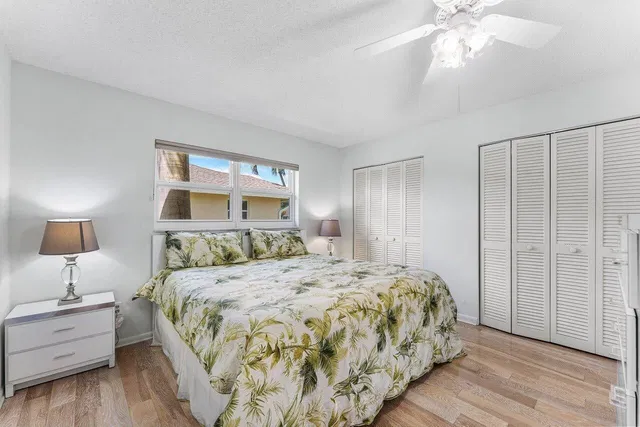 Residence photo 21