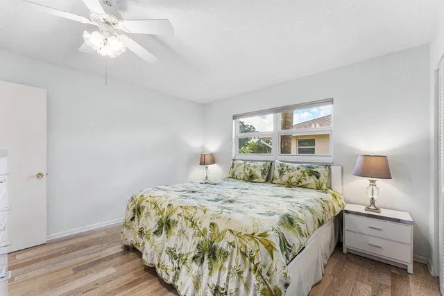 Residence photo 22