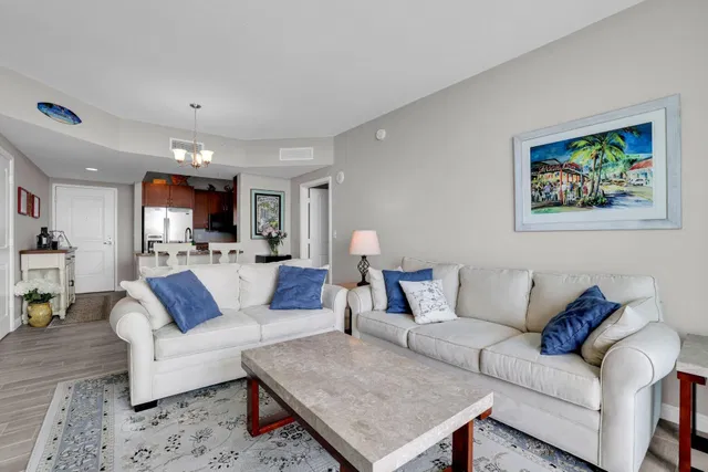 Unit 1213 photo 8