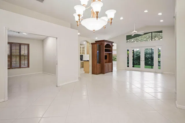 Residence photo 5