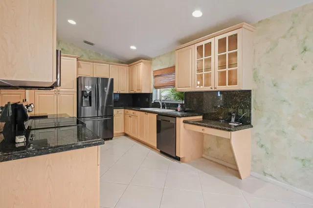 Residence photo 10
