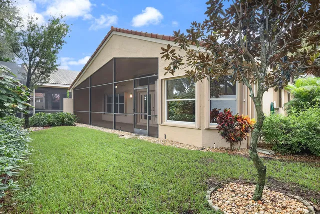 Residence photo 36