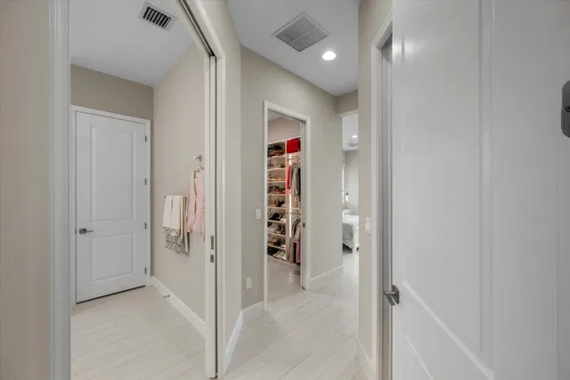 Residence photo 29