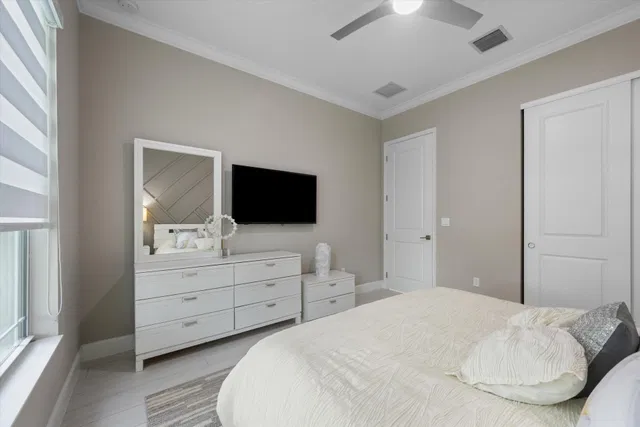 Residence photo 34
