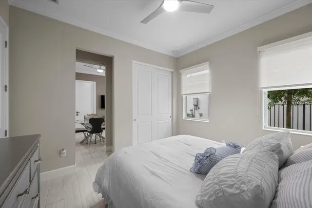 Residence photo 43