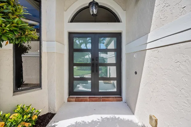 Residence photo 3