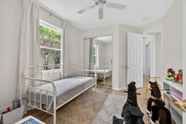 Residence photo 43